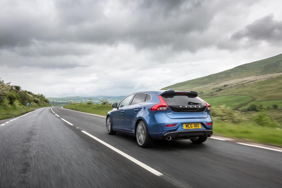  Volvo V40 T5 R-Design Polestar Parts 2016 года  (UK) (фото 9 из 17)